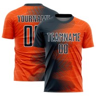 Maillot de football personnalisé à sublimation avec dégradé de flèches orange, bleu marine et blanc